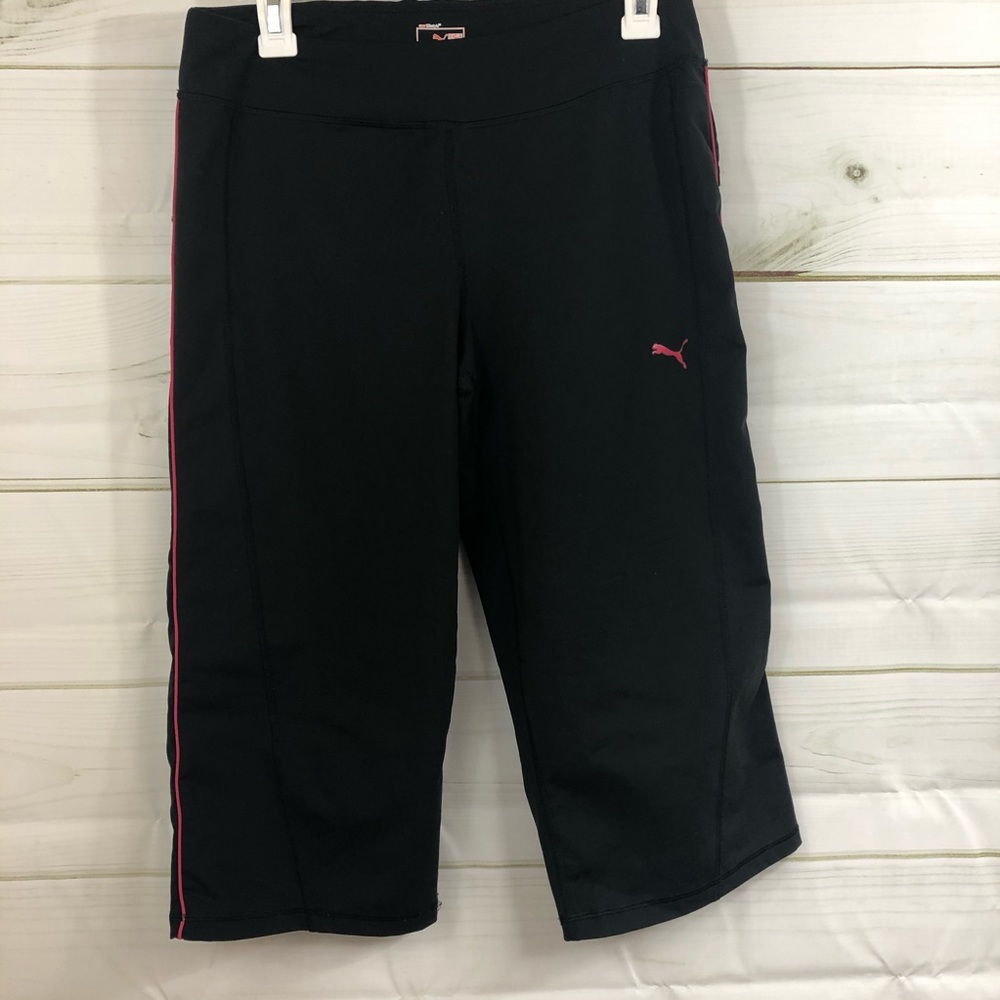 🔥🔥3/$20 Puma Capri pants work out